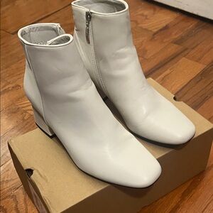 Michael Shannon Sleek White Ankle Booties